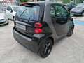 smart forTwo 1000 45 kW MHD coupé pure Schwarz - thumbnail 4