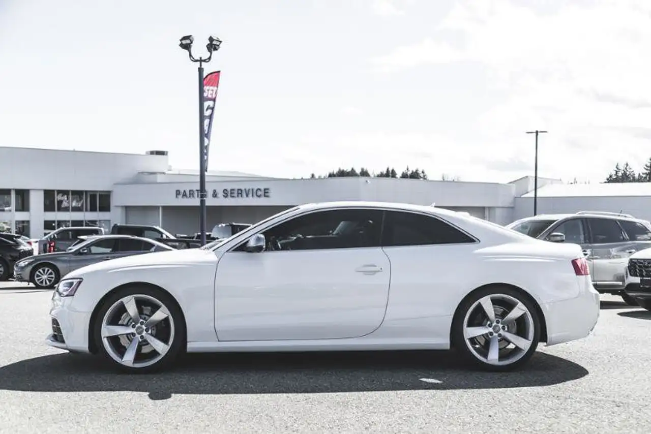 Audi RS5 снимка Audi RS5