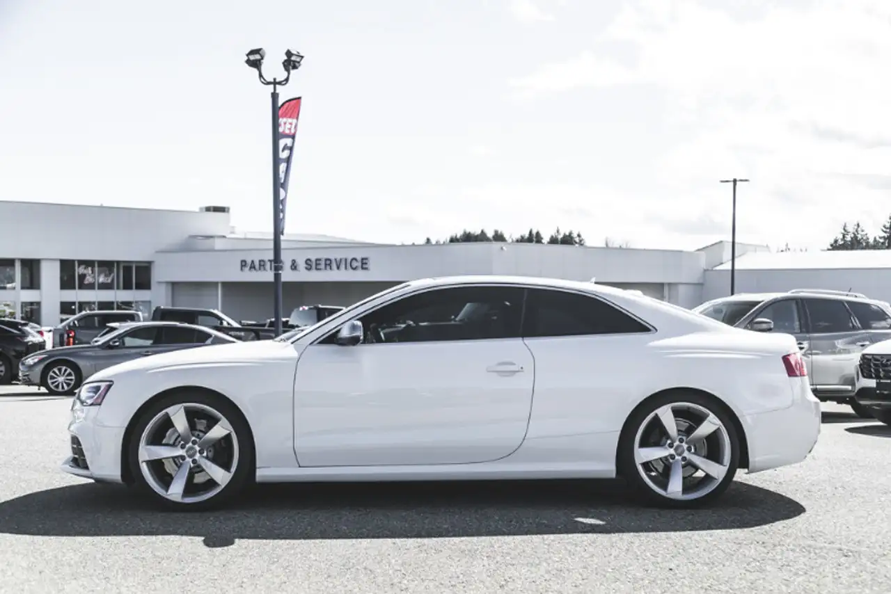 Audi RS5 photo Audi RS5