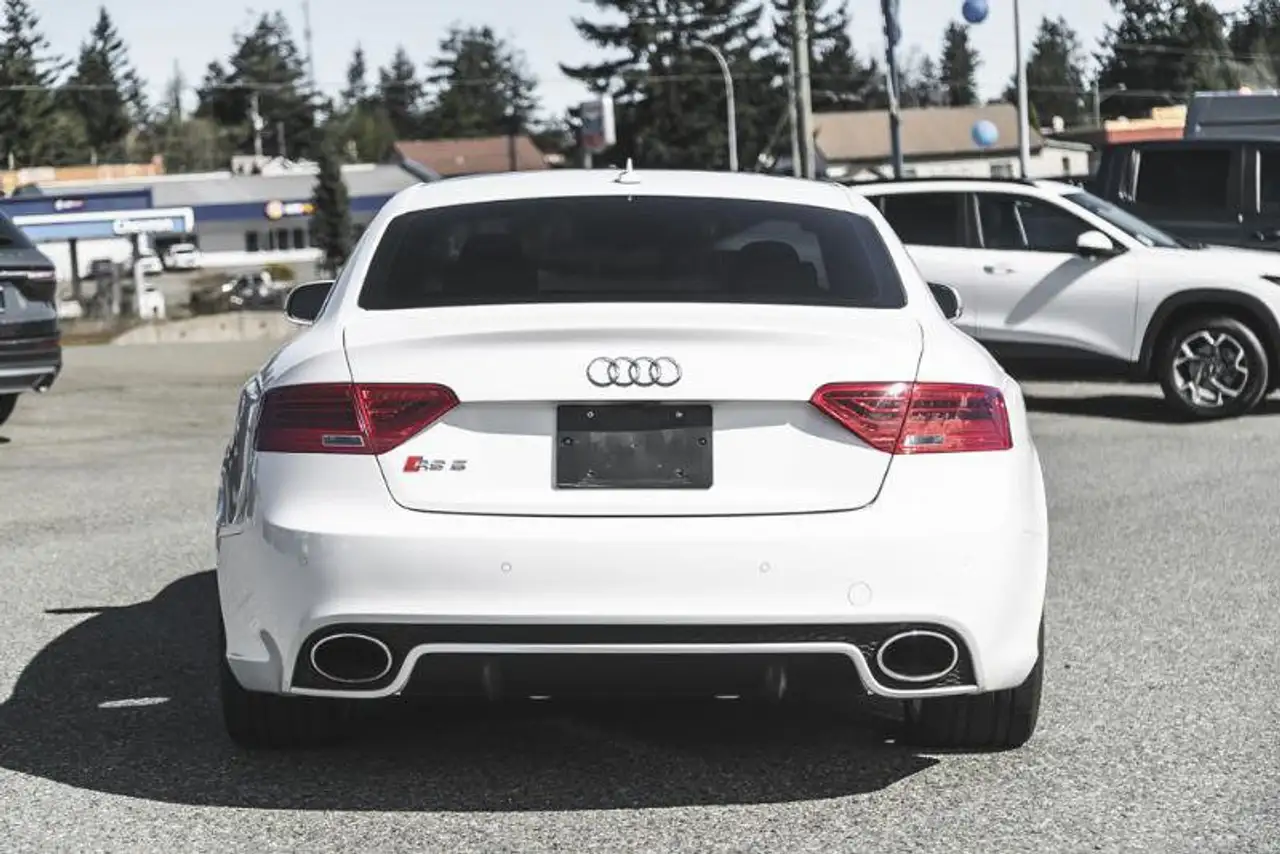 Audi RS5 снимка Audi RS5