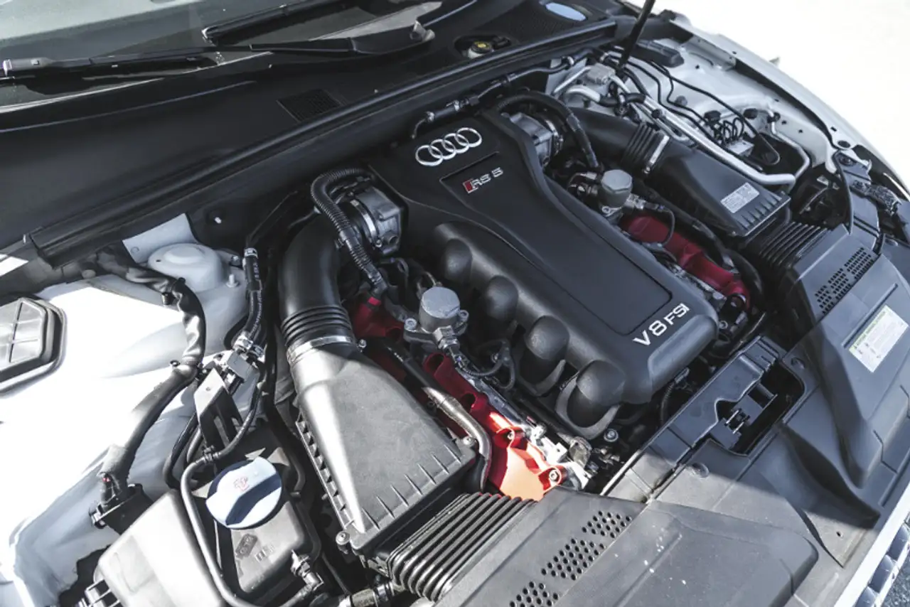 Audi RS5 photo Audi RS5