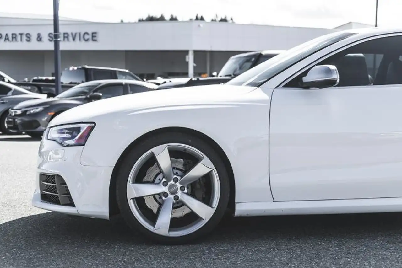 Audi RS5 снимка Audi RS5
