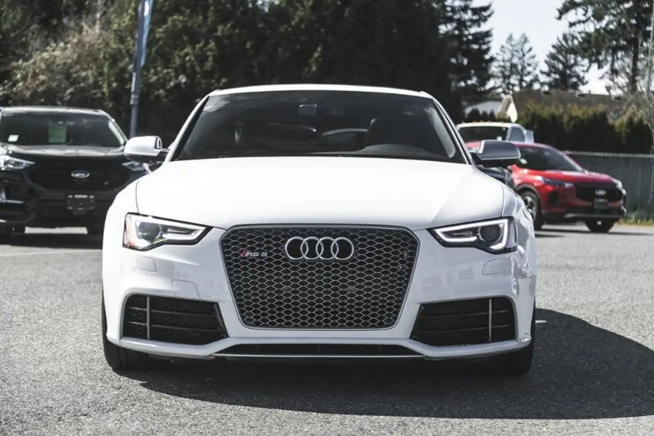 Audi RS5 снимка Audi RS5