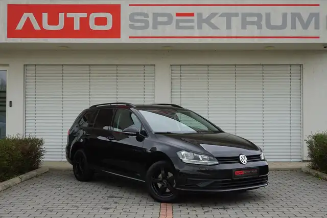 Volkswagen Golf view 7