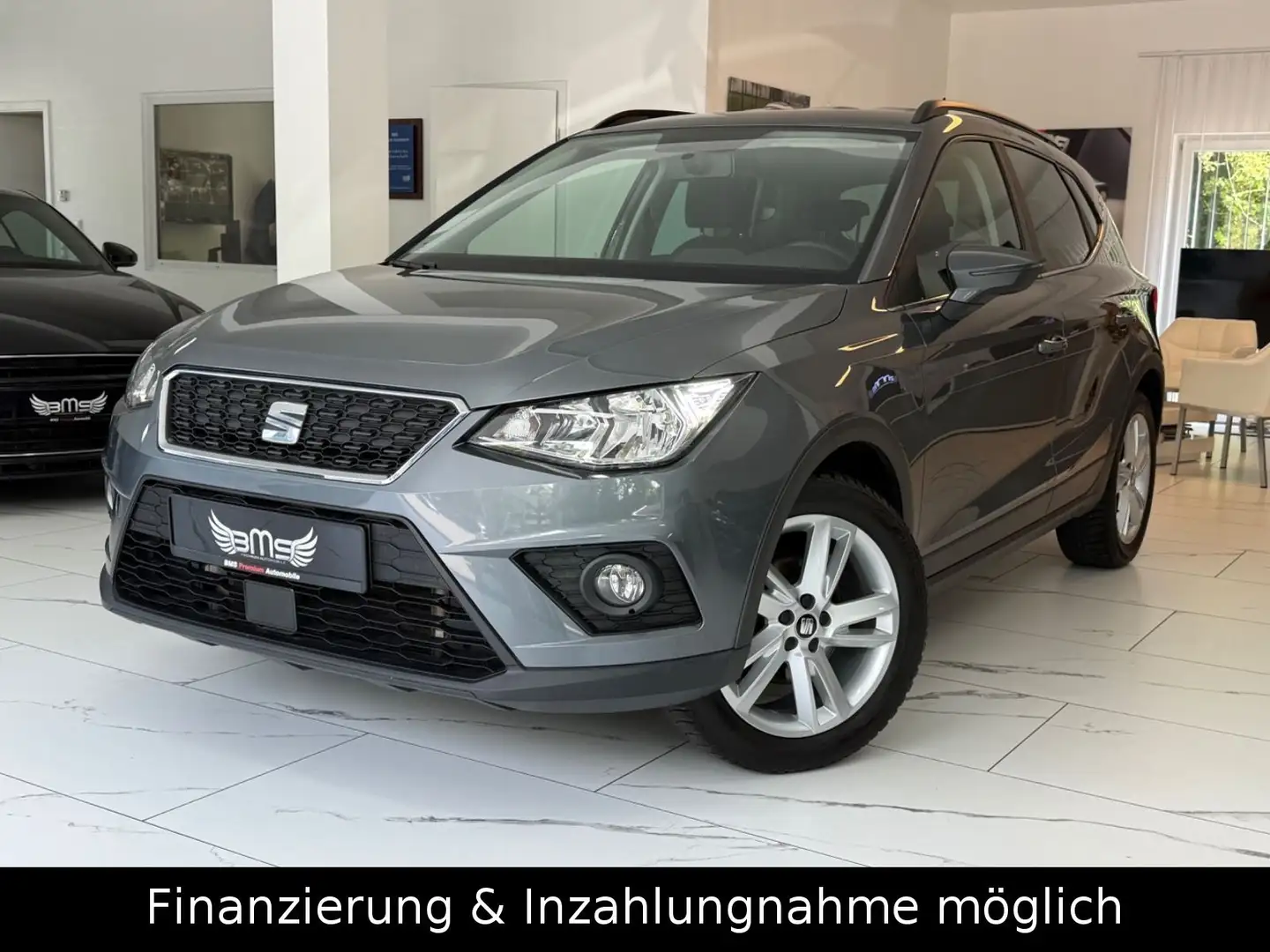 SEAT Arona Style Garantie bis 07.2026 Grau - 1