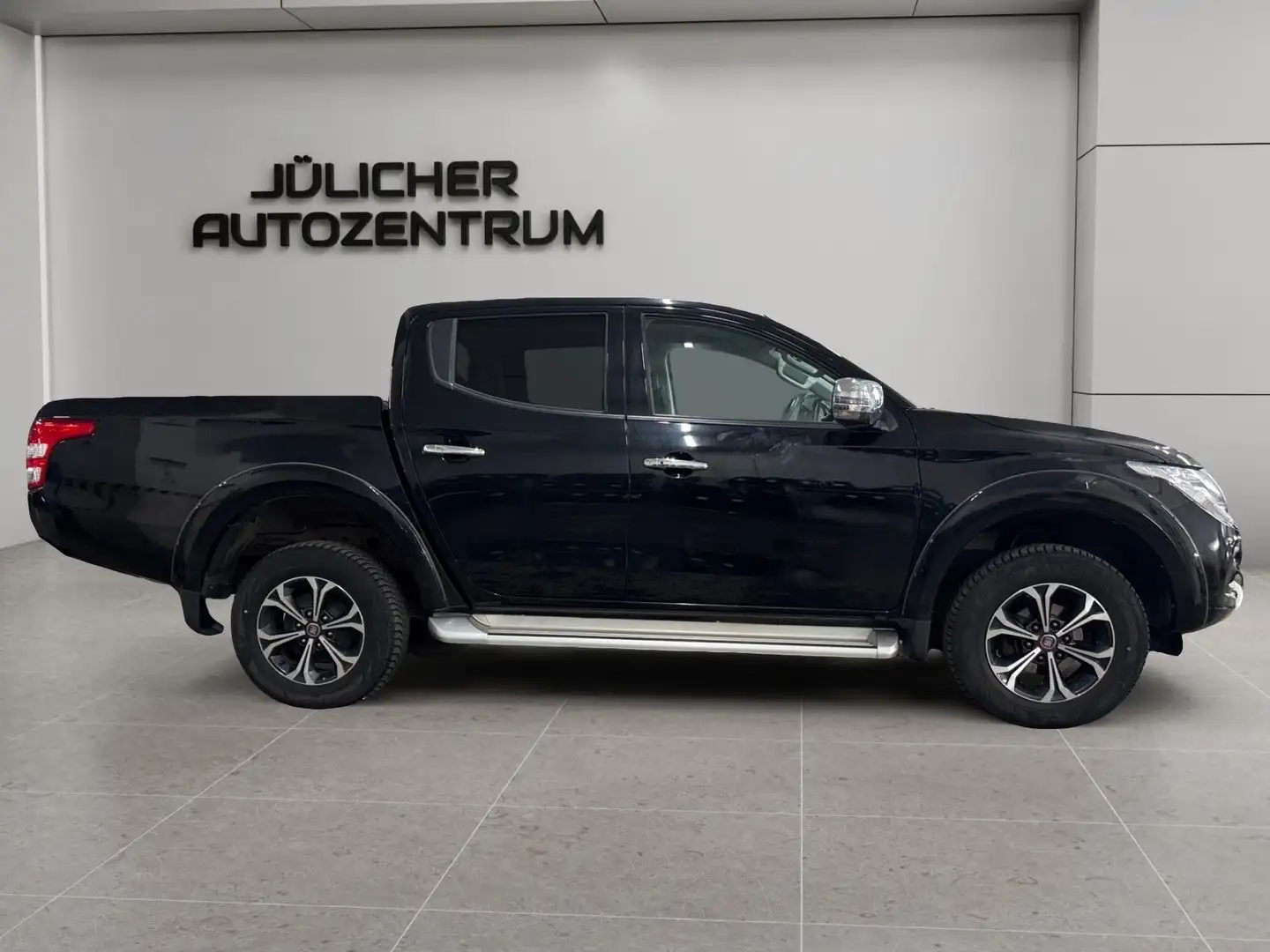 Fiat Fullback Double Cab Automatik, 1.Hand Nero - 2