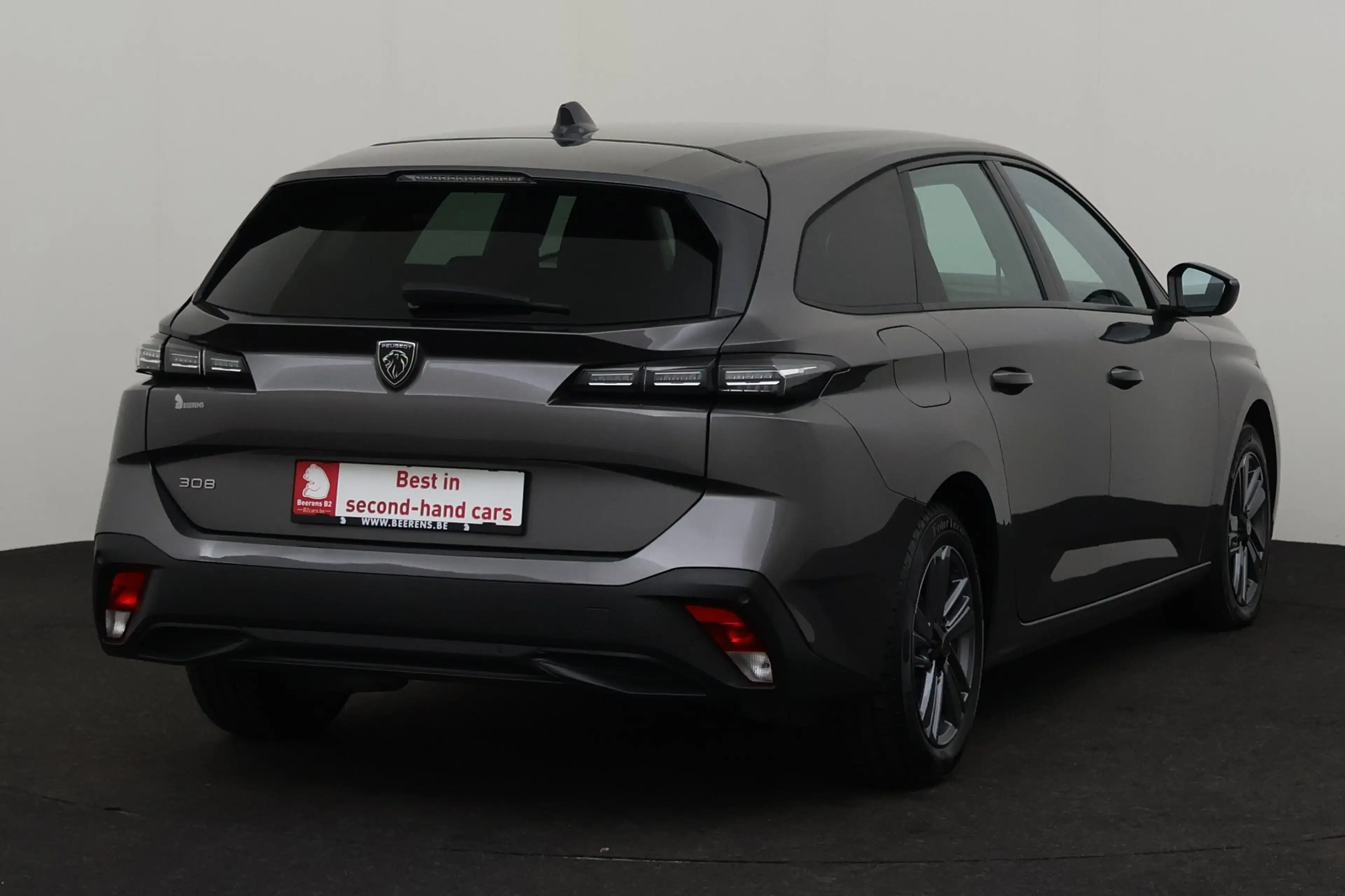 Peugeot 308 SW 1.2i  + GPS + CARPLAY + PDC + CRUISE + ALU 16 — photo 3