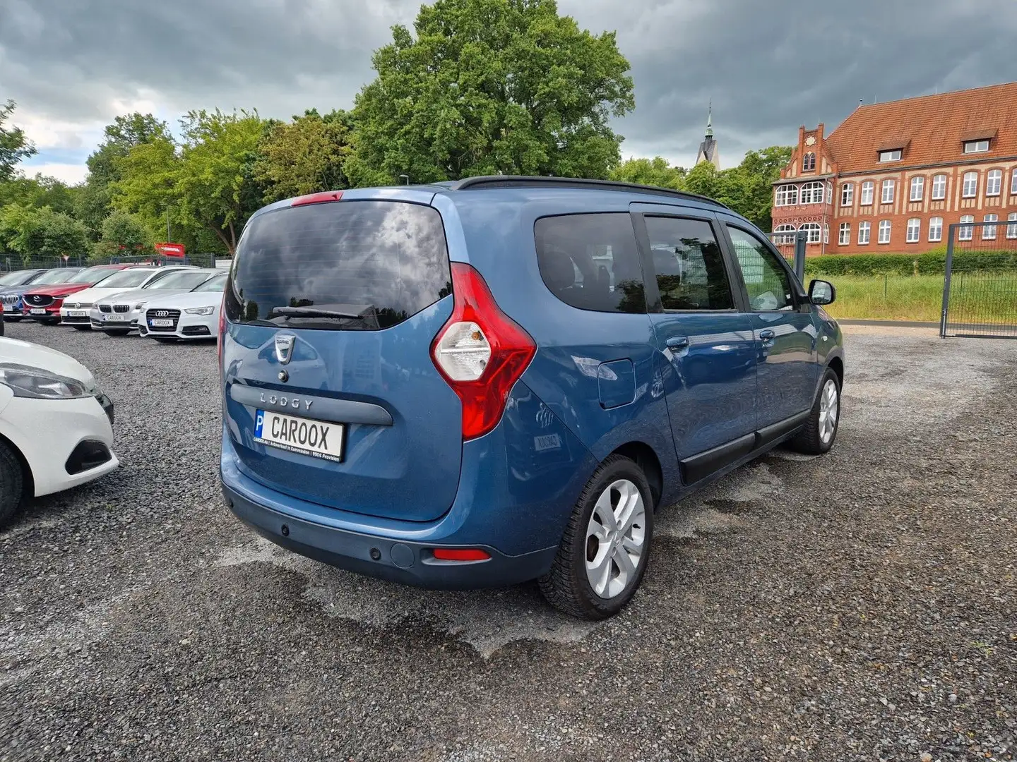 Dacia Lodgy Prestige TCe 115 Modrá - 2