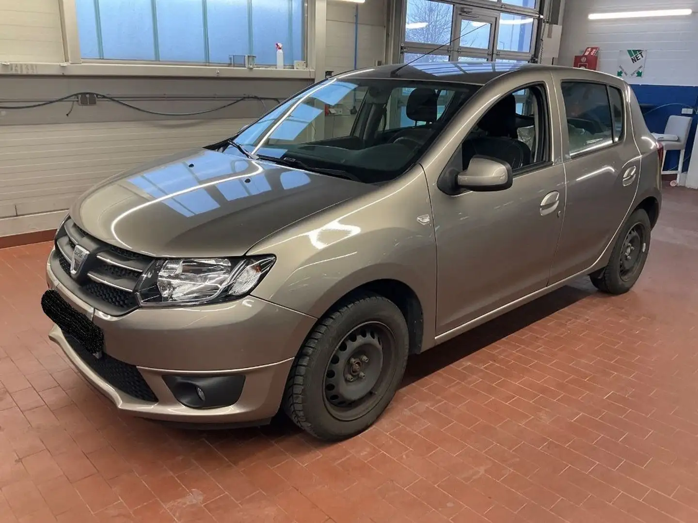 Dacia Sandero Sandero 1.2 16V 75Laureate Braun - 2