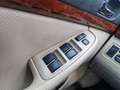 Toyota Avensis Wagon 2.0 D-4D Executive Fekete - thumbnail 12
