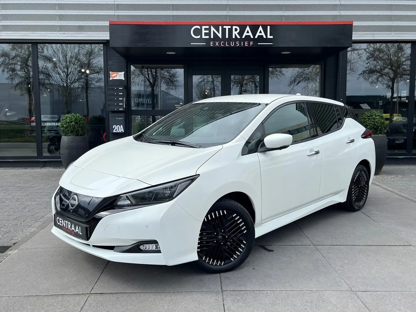Nissan Leaf E+ N-Connecta 62 kWh 218PK|Navi|360Camera|Carplay| Wit - 1