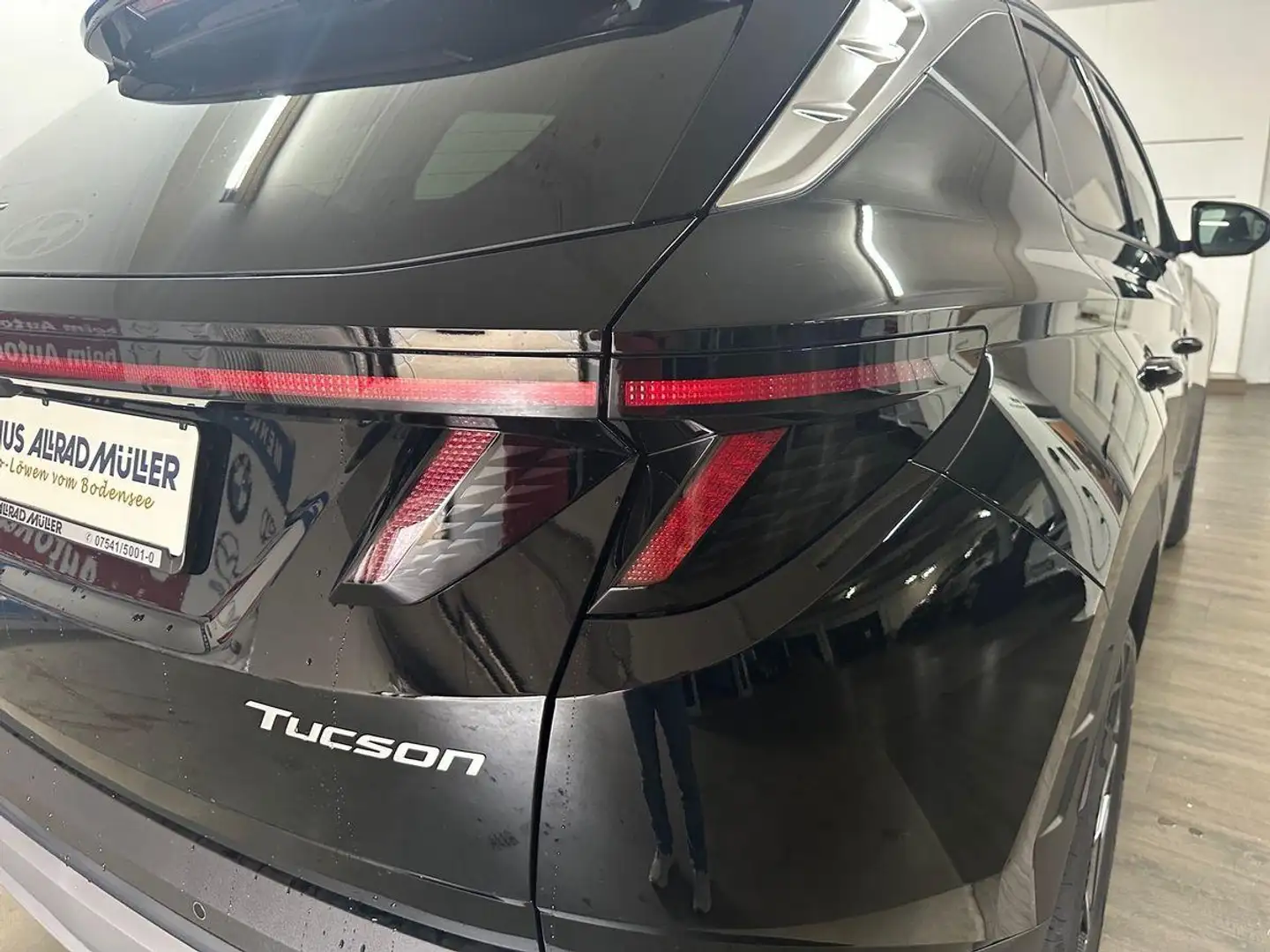 Hyundai TUCSON GO 1,6 T-GDi 2WD 48V DCT 160 ACC+SHZ+LED-Scheinw.+ Schwarz - 2