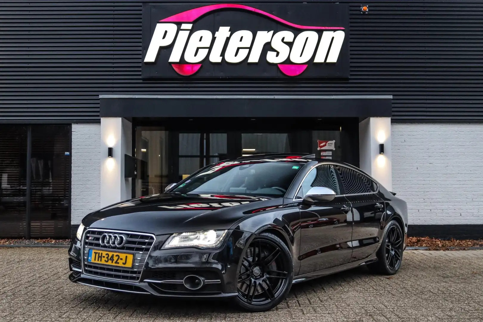 Audi S7 Sportback 4.0 TFSI Quattro RS PANO MEMORY DEALER O Schwarz - 2