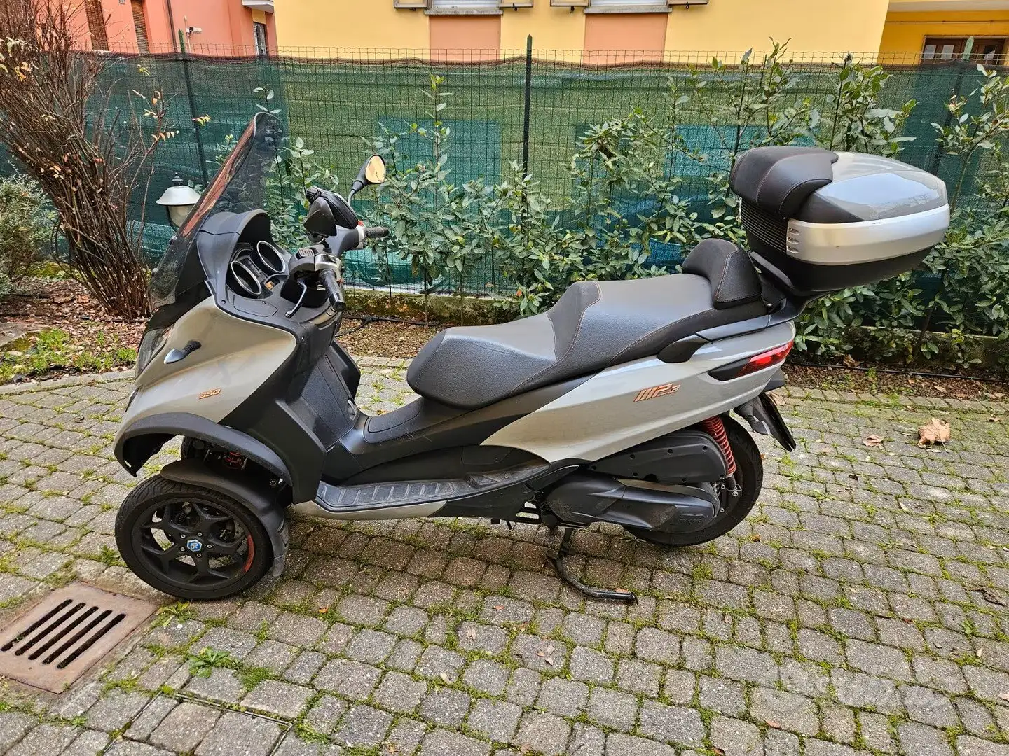 Piaggio MP3 350 MP3 350 LT ABS Gris - 2