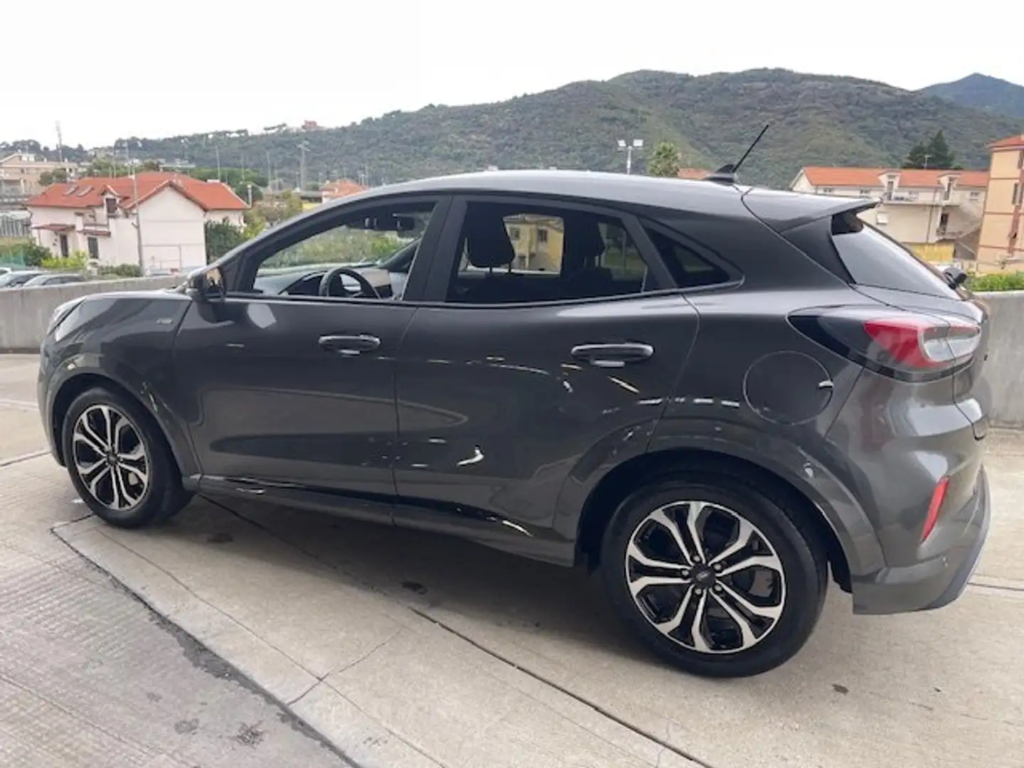 Ford Puma Puma 1.0 ecoboost h ST-line Design s Grigio - 2