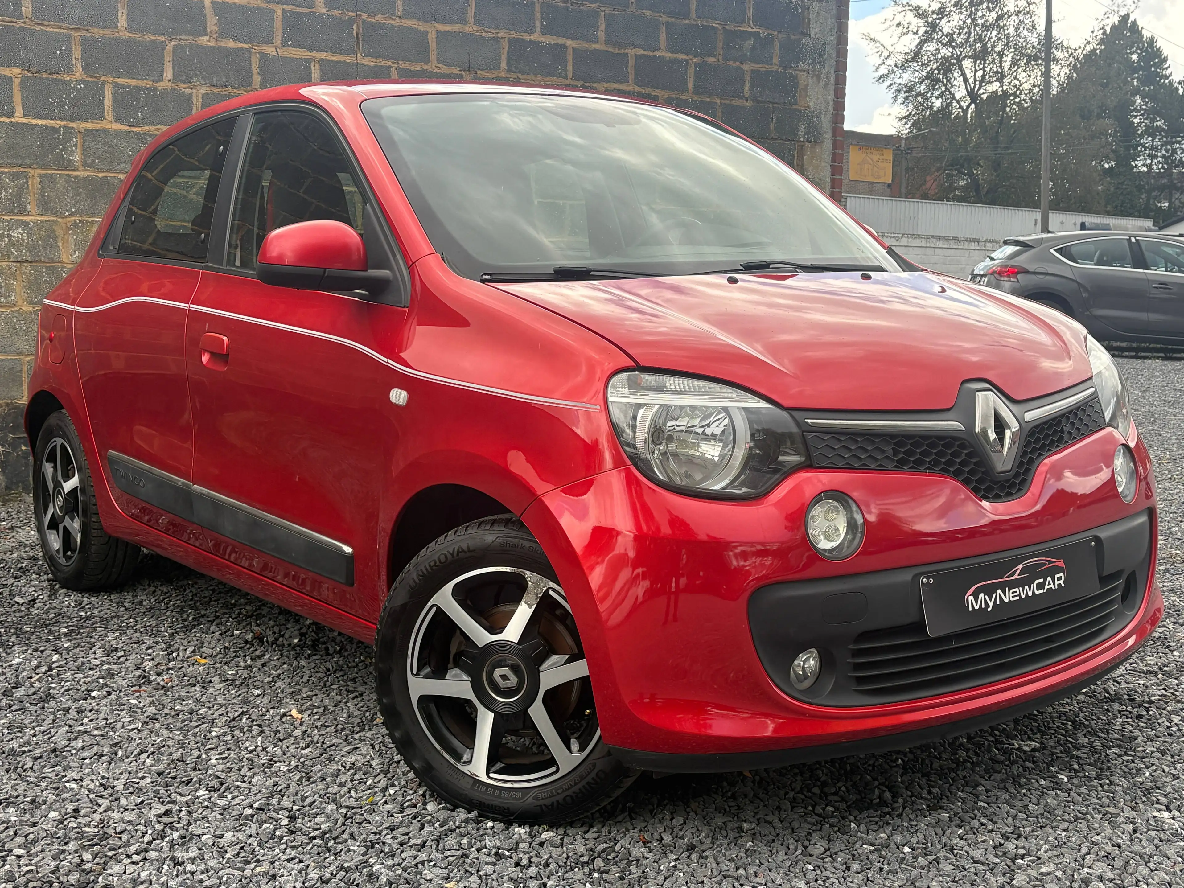 Renault Twingo Twingo 1.0i SCe La Parisienne S — photo 3