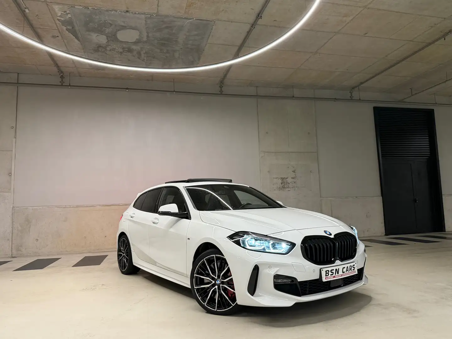 BMW 118 /MPACK/SHADOW/PANO/LEER/CARPLAY/GARANTIE Blanc - 1