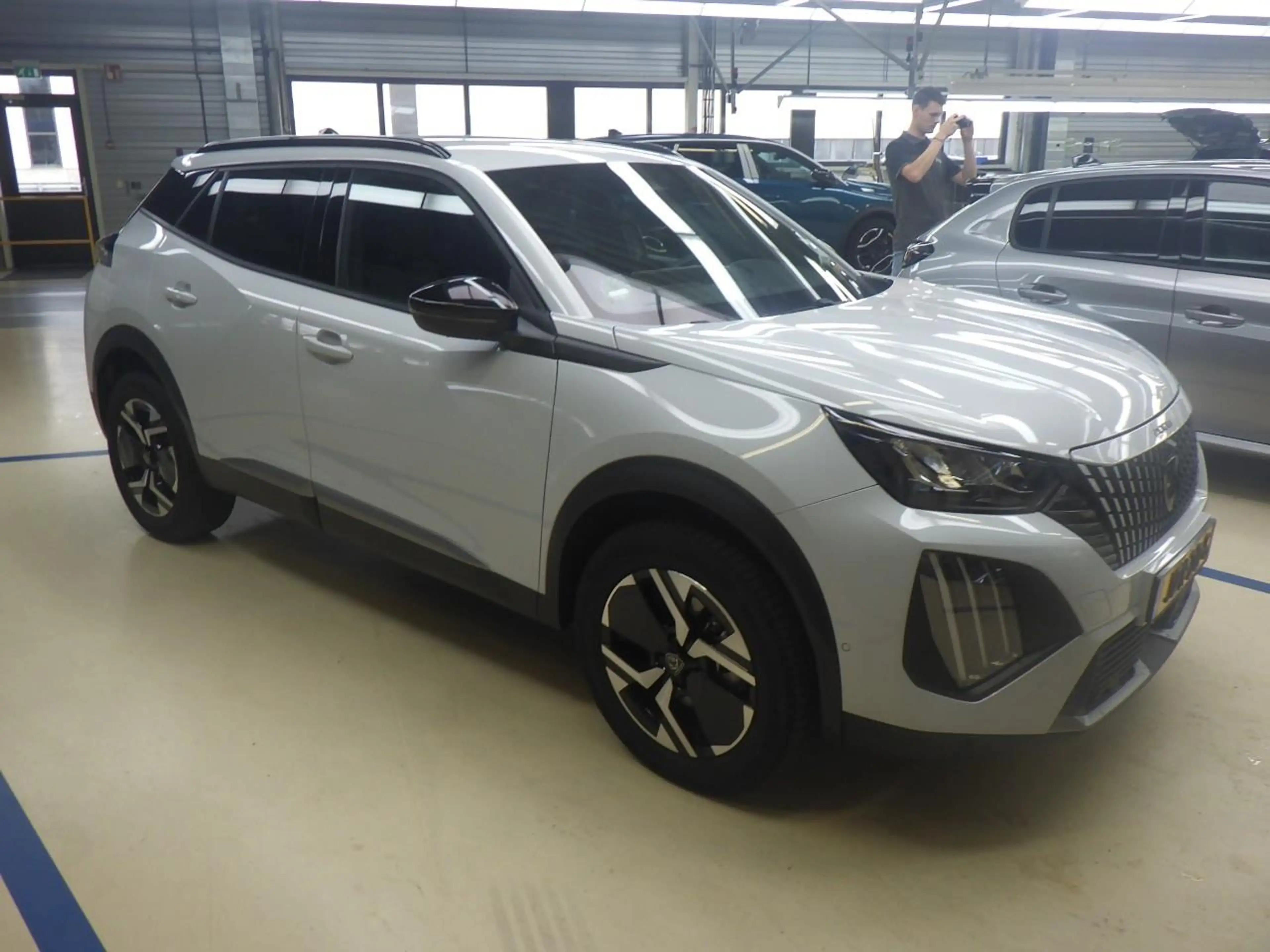 Peugeot 2008 1.2 Hybrid 145 Allure Tot 8 Jaar Garantie | Automa — photo 2