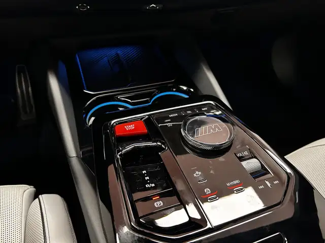 BMW M5 view 27
