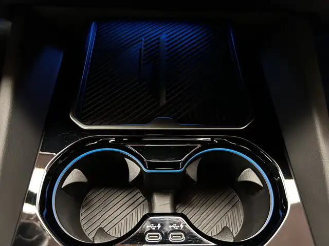 BMW M5 view 28
