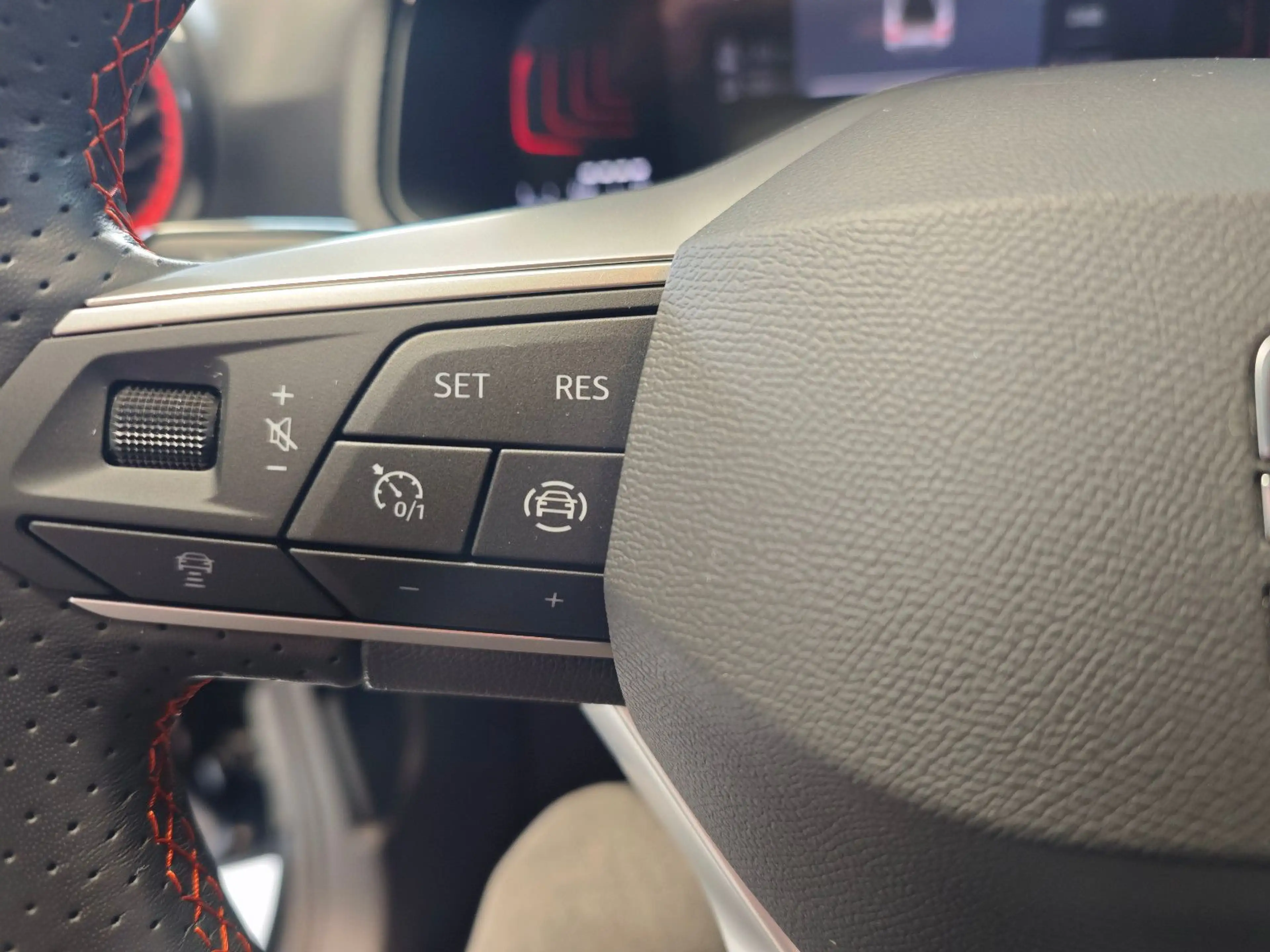 SEAT Arona 1.0 TGI FR ACC|Kam|LED|SHZ|FullLink — photo 7