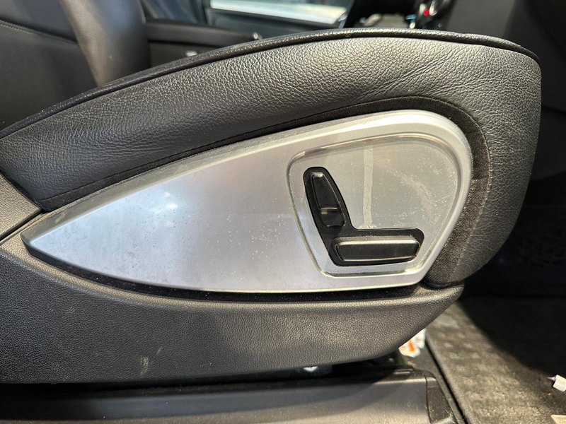 Mercedes-Benz ML 300 CDI 4M SPORTPAKET AHK-3,5T 1.HAND SCHECKHEFT — photo 14