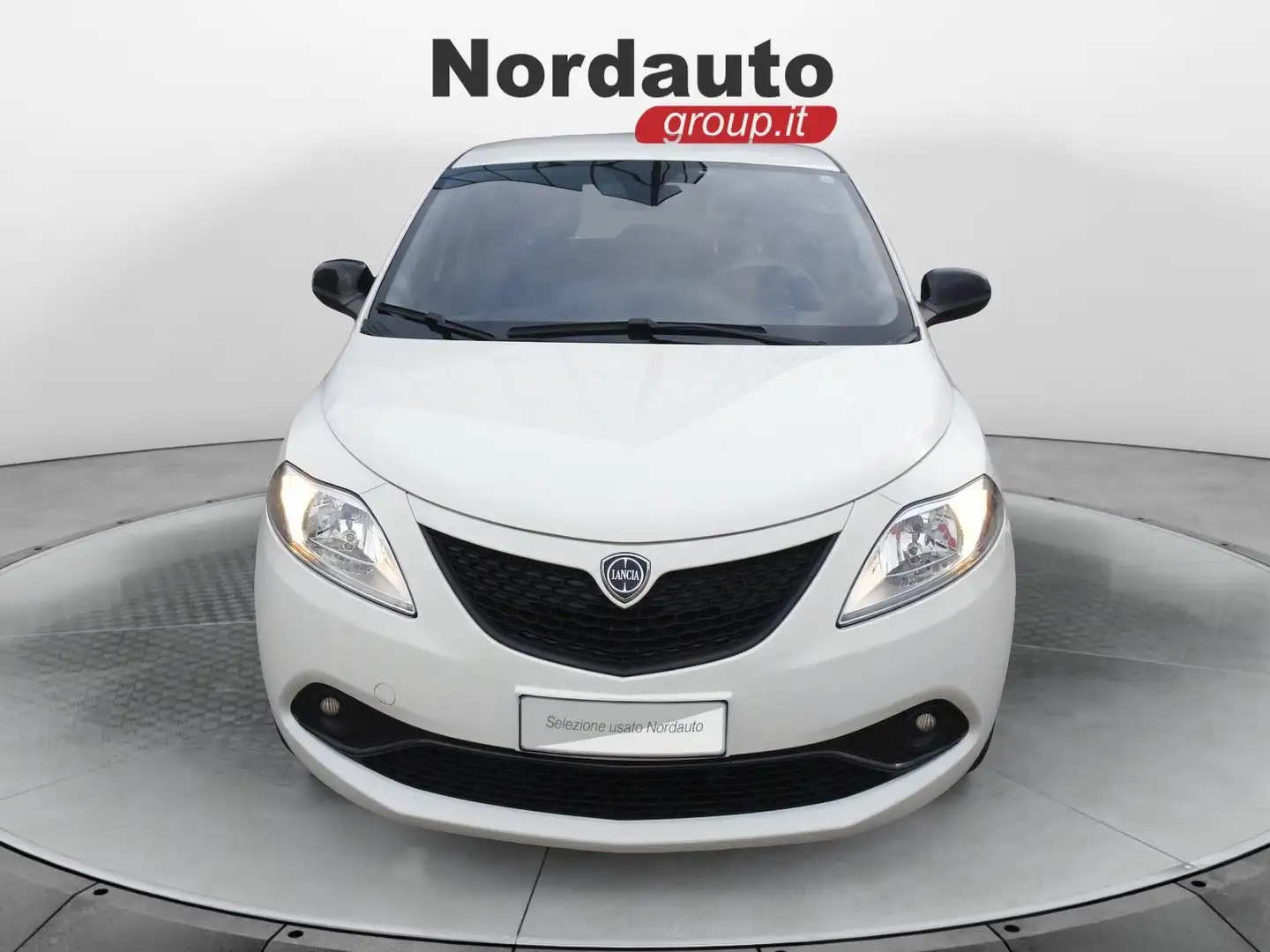 Lancia Ypsilon 1.0 FireFly 5 porte S&S Hybrid Gold Bianco - 2