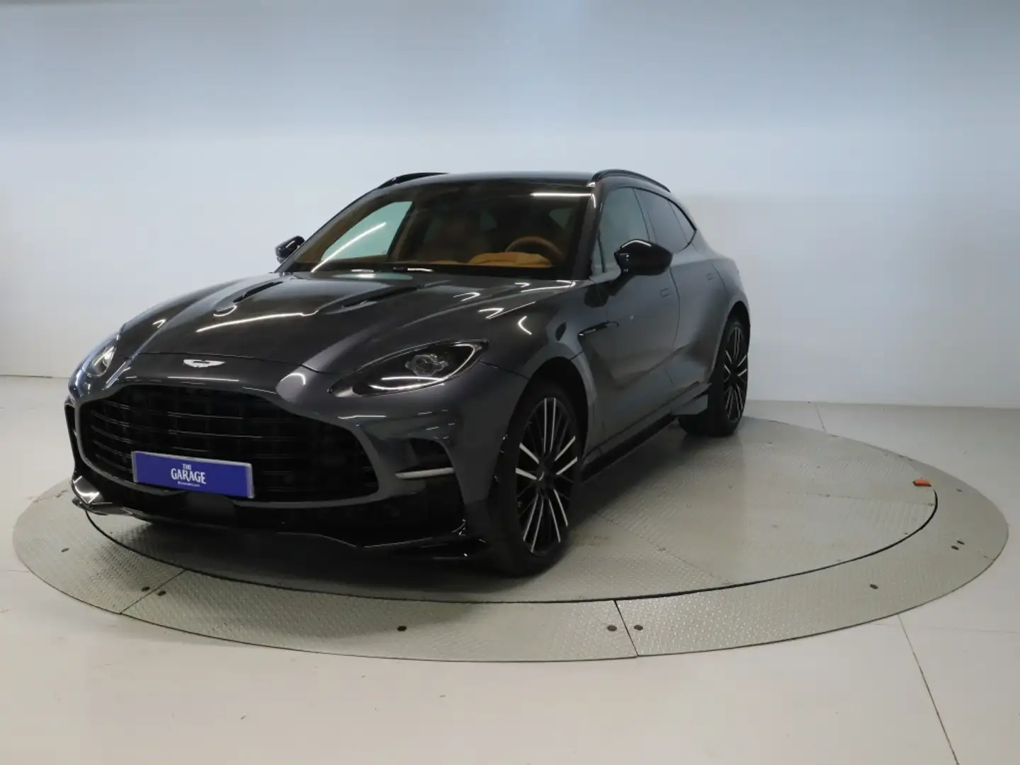 Aston Martin DBX 4.0 V8 707 4WD AUTO 707 5P Grau - 1