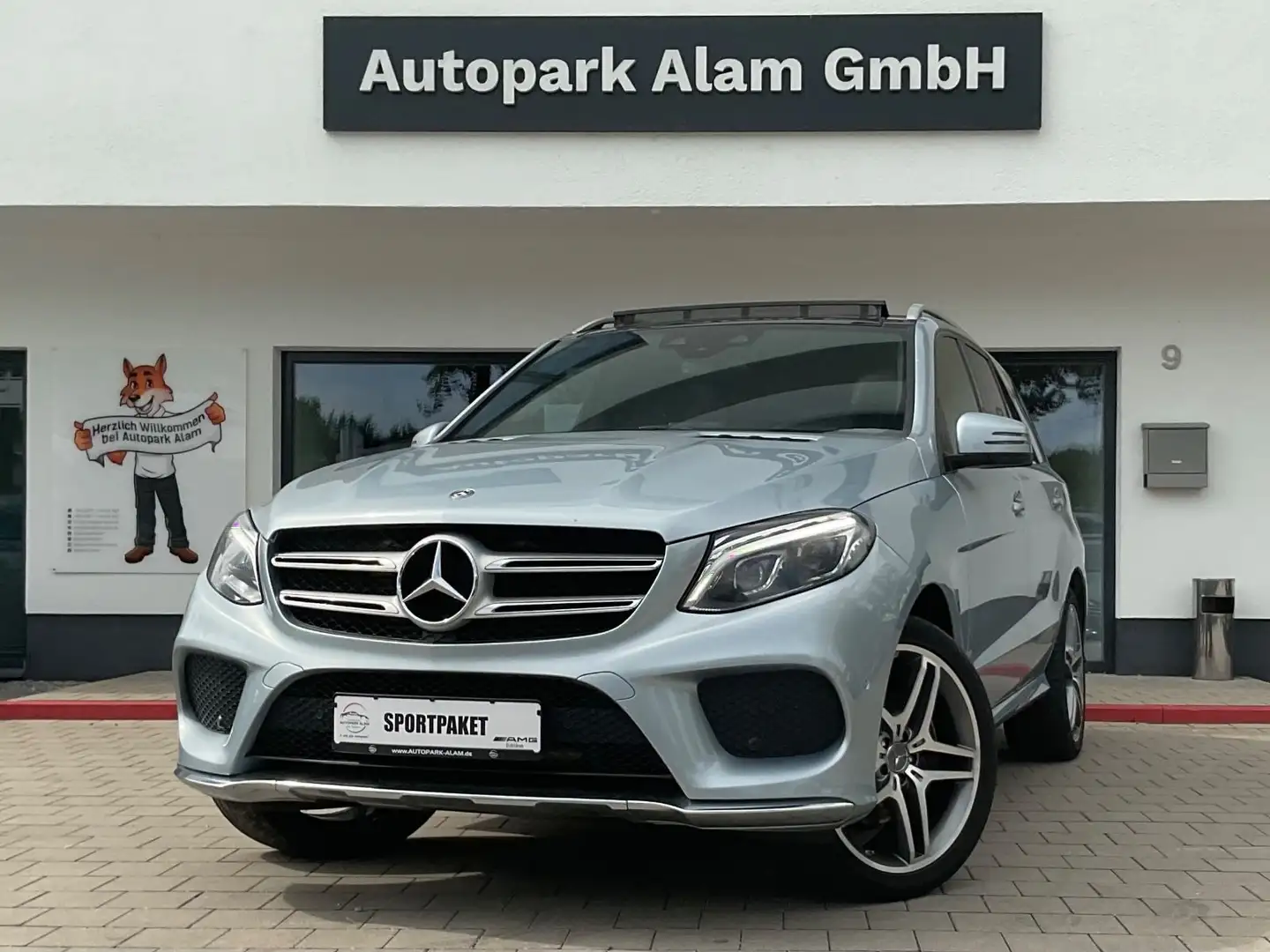 Mercedes-Benz GLE 350 d 4Matic COMMAND AMG Pano 21 Zoll Argent - 1