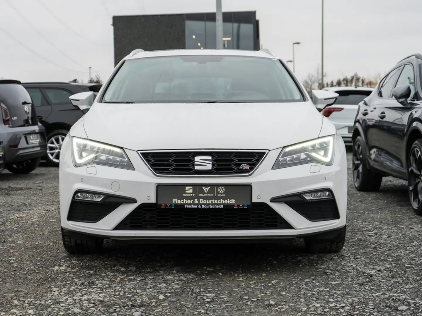 SEAT Leon ST 1.5 TSI FR NAVI PANO LED SHZ VIRT PDC Weiß - 2