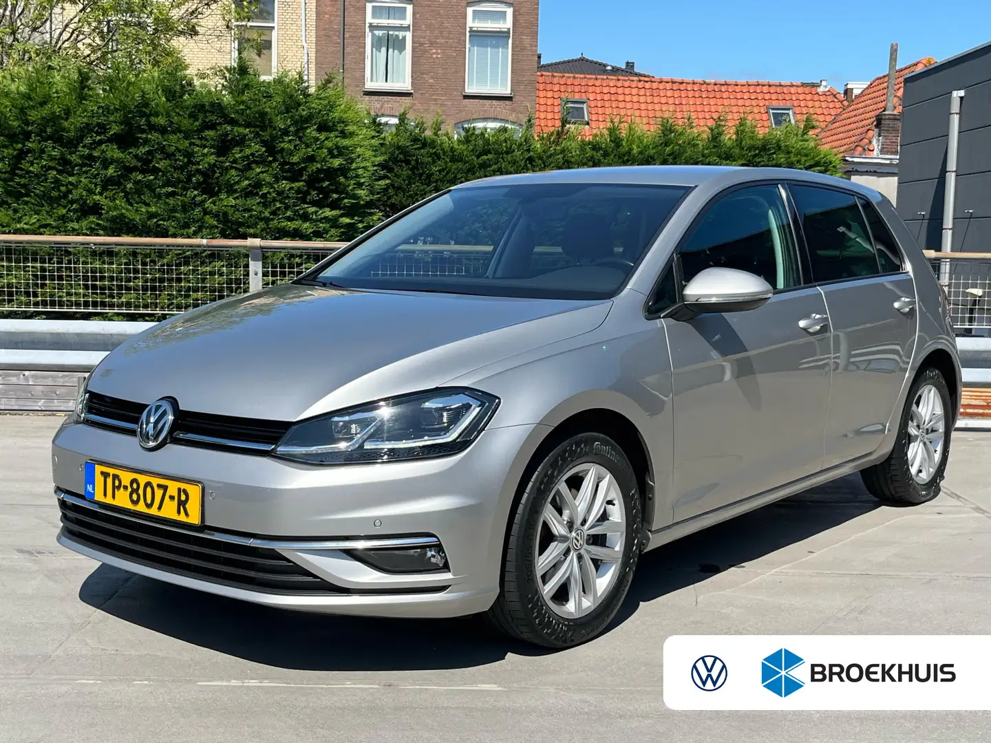 Volkswagen Golf 1.4 TSI Highline | ACC | Navigatie | PDC V+A | Sto Grijs - 1