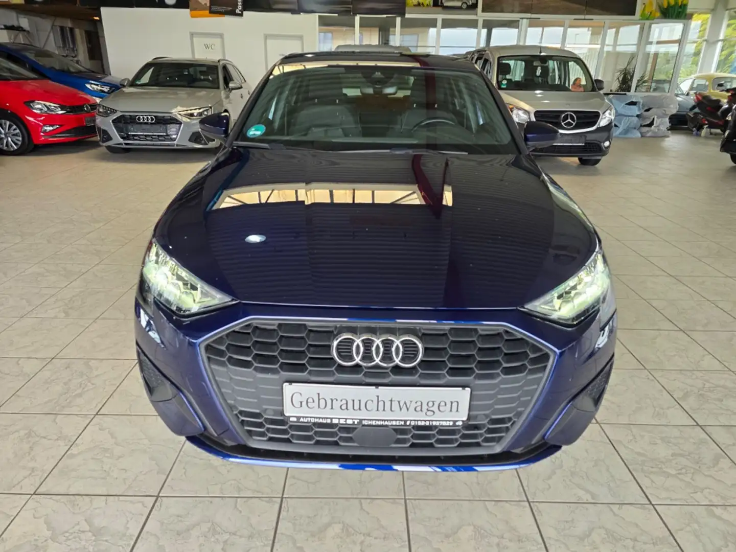 Audi A3 Sportback 30 TFSI ACC LED ALU PDC VIRTUAL Bleu - 2