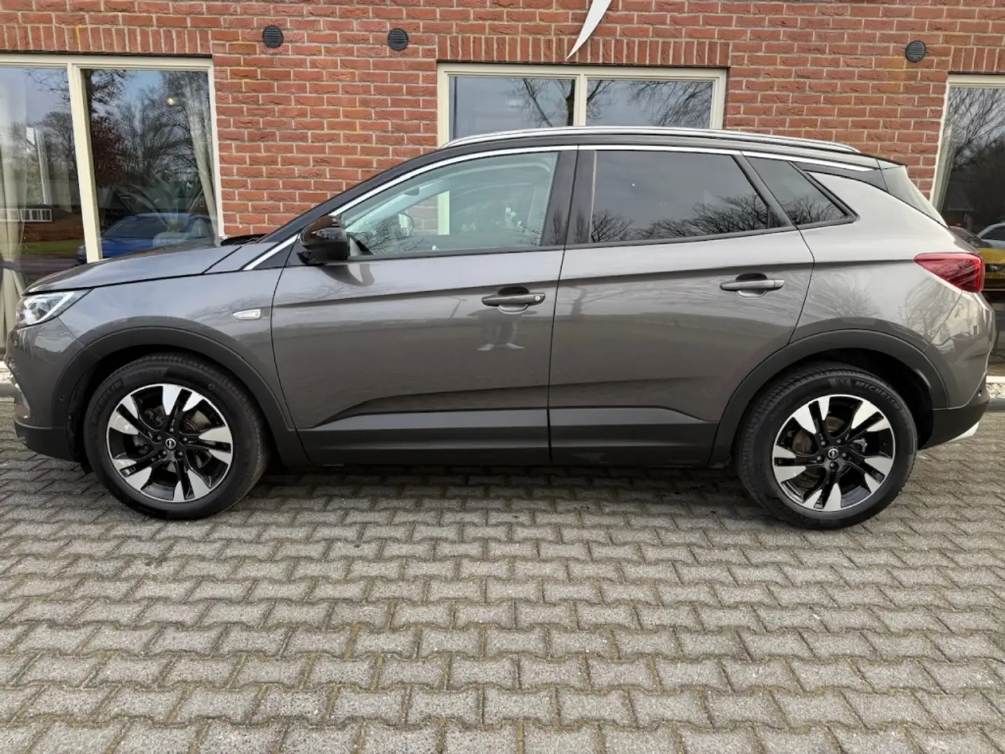 Opel Grandland X 1.2 Turbo Ultimate STOEL&STUUR&VOORRUIT VERW. / CA Grau - 2