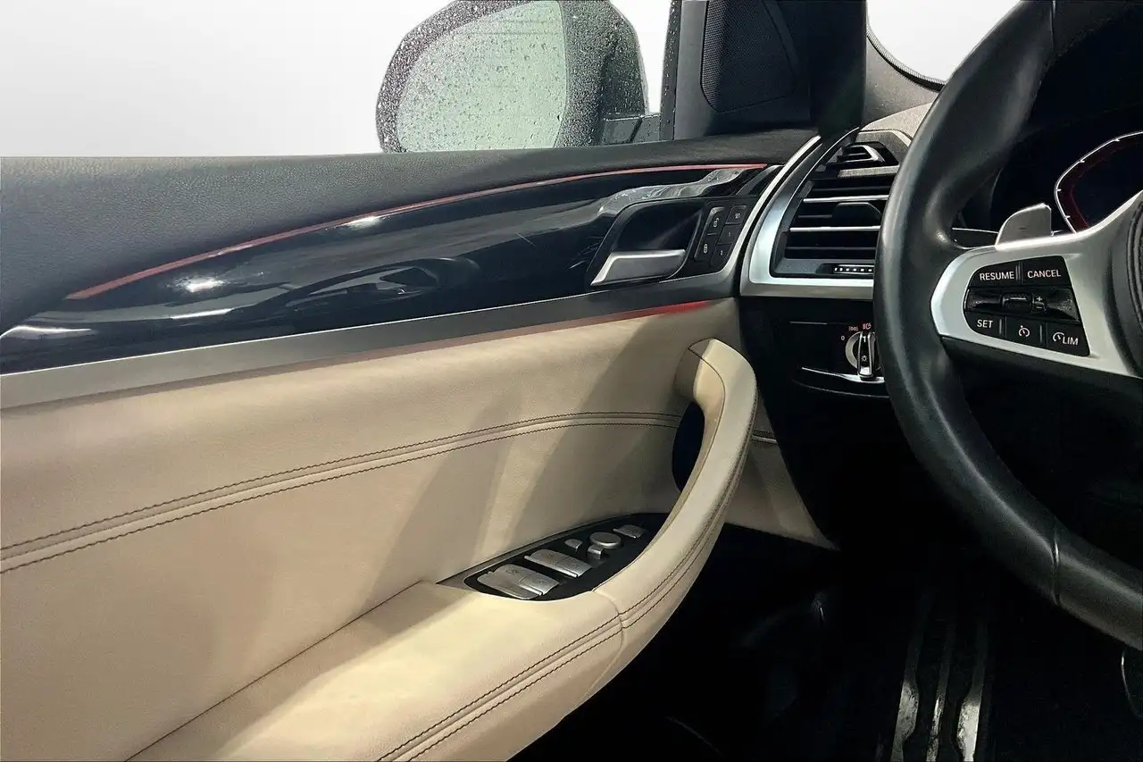 BMW X4 photo BMW X4