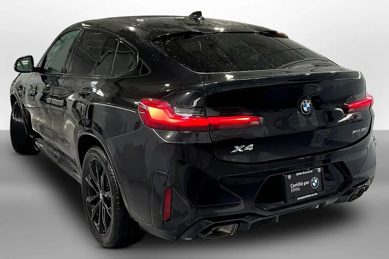 BMW X4 photo BMW X4