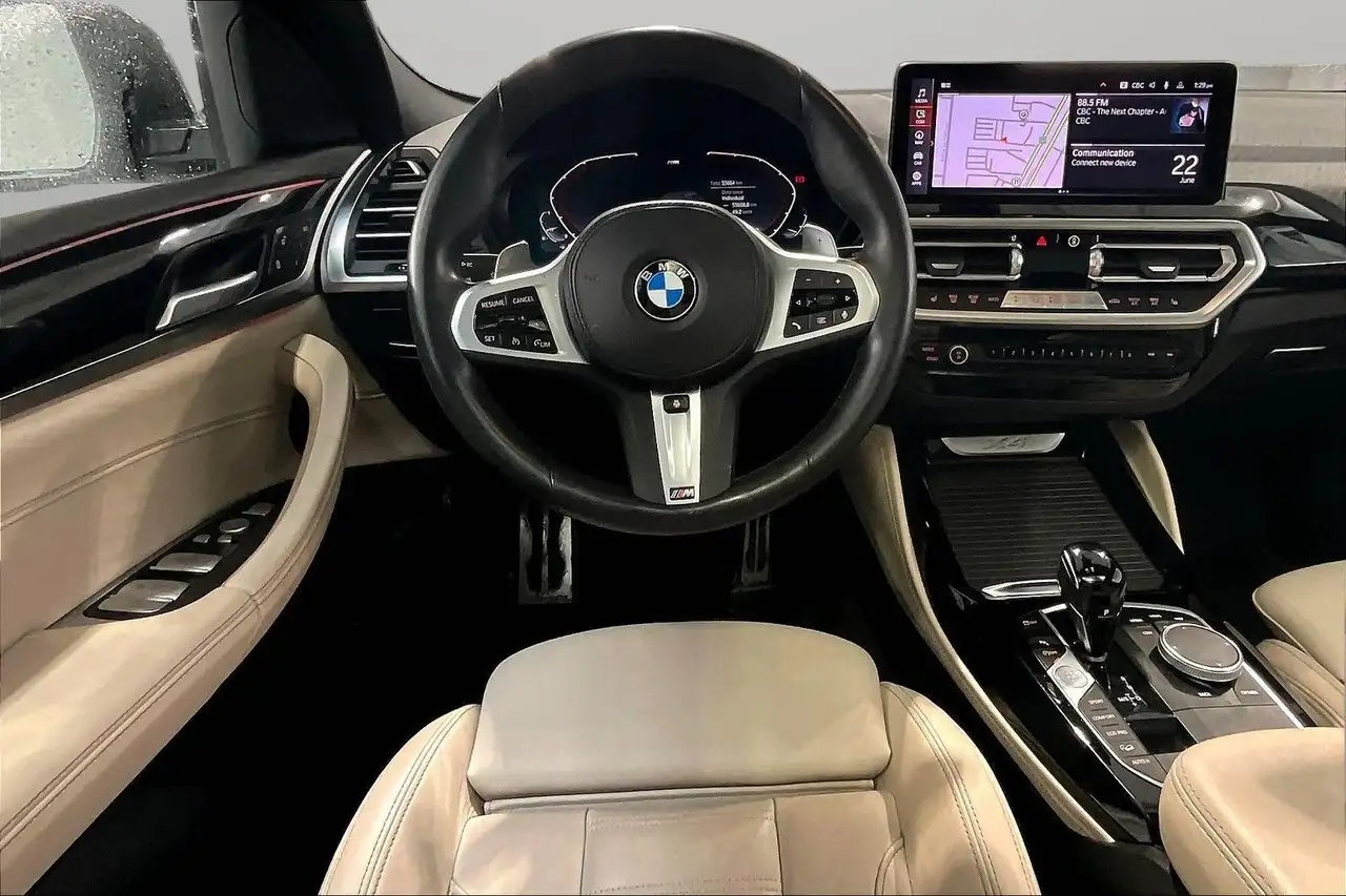 BMW X4 photo BMW X4