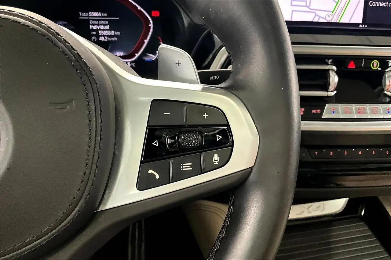 BMW X4 photo BMW X4
