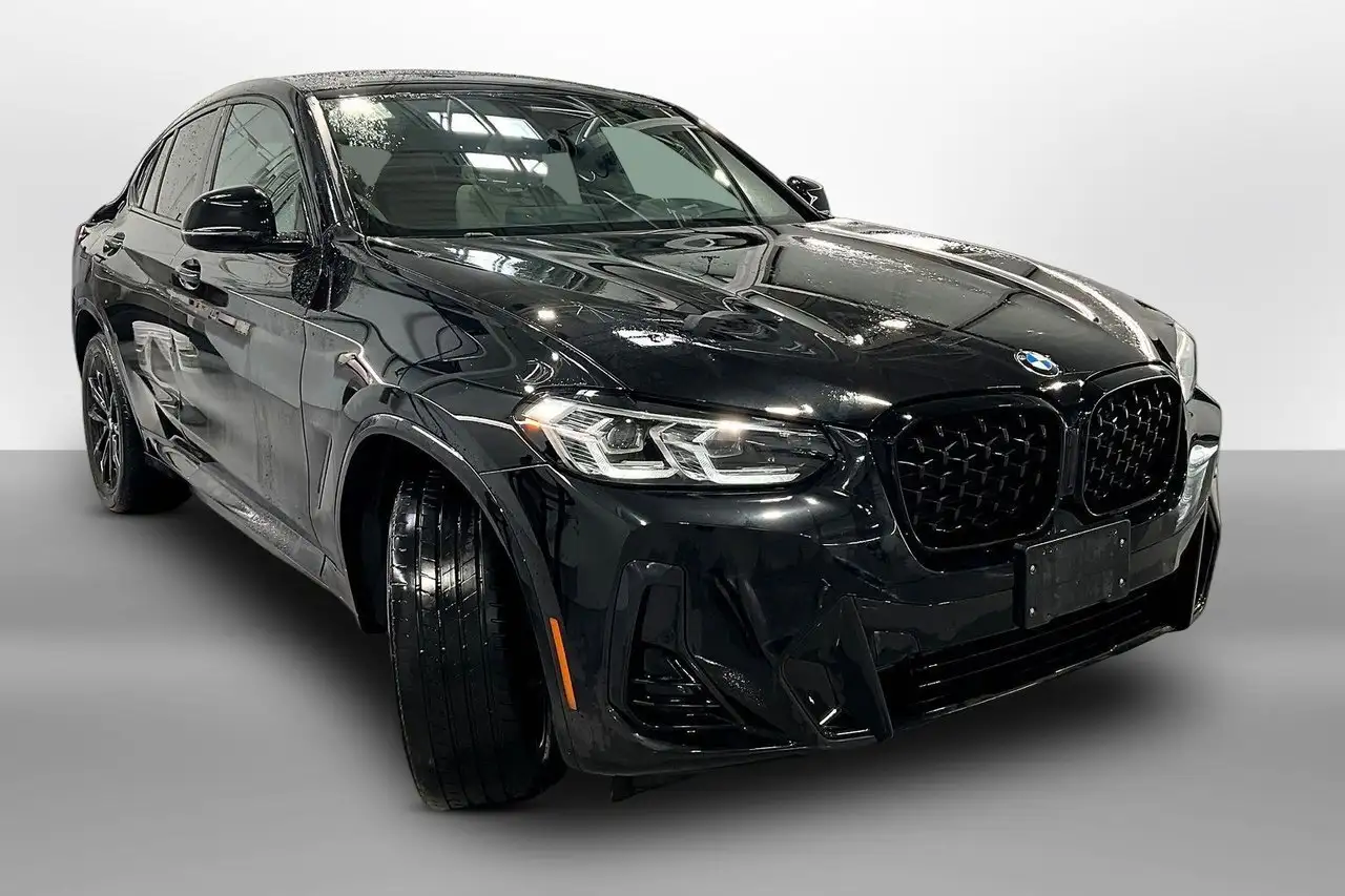BMW X4 photo BMW X4