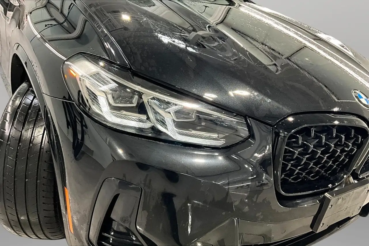 BMW X4 photo BMW X4