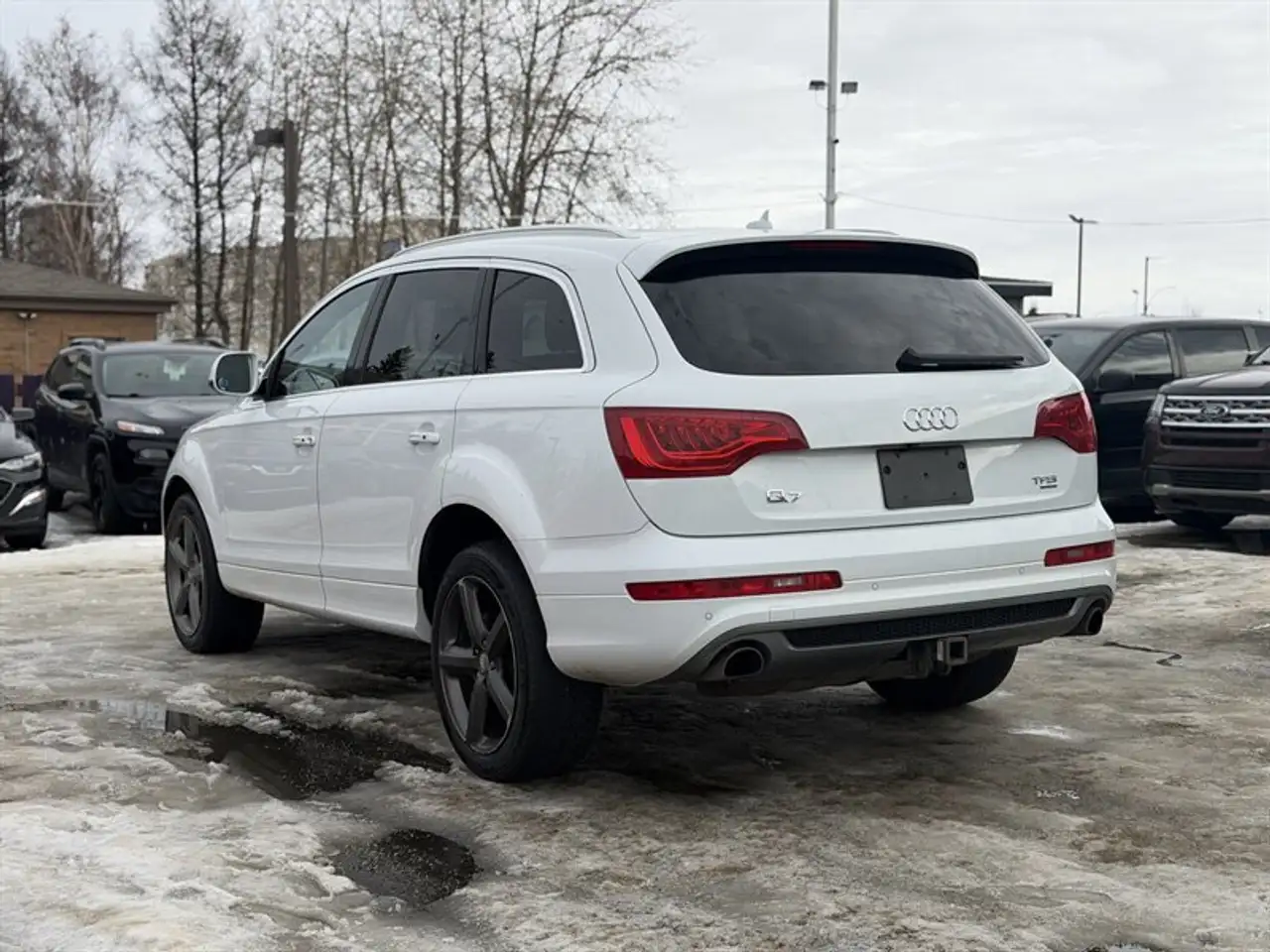 Audi Q7 снимка Audi Q7