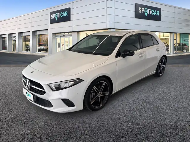 Mercedes-Benz A 180 A 180 d Sport