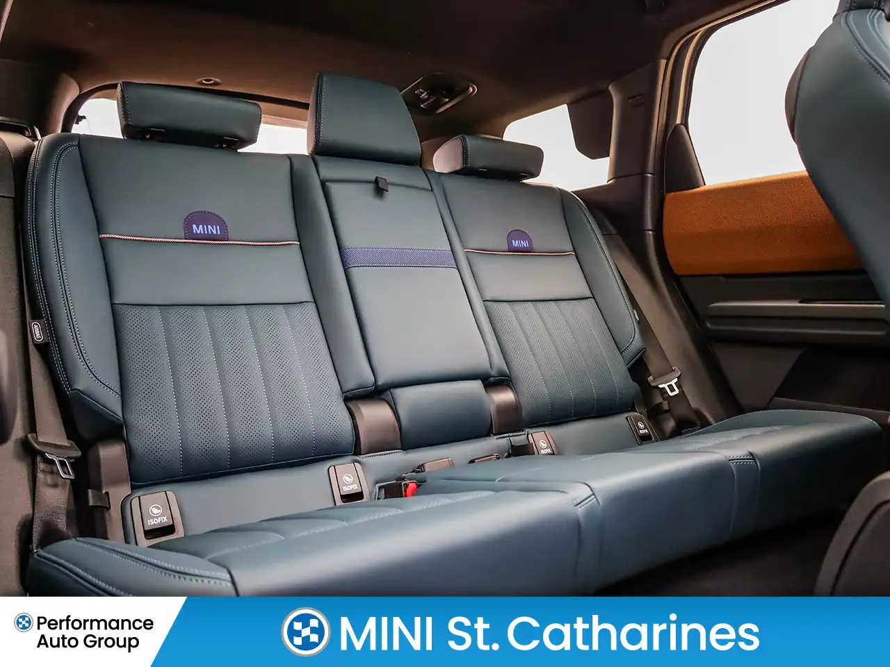 MINI Countryman снимка MINI Countryman
