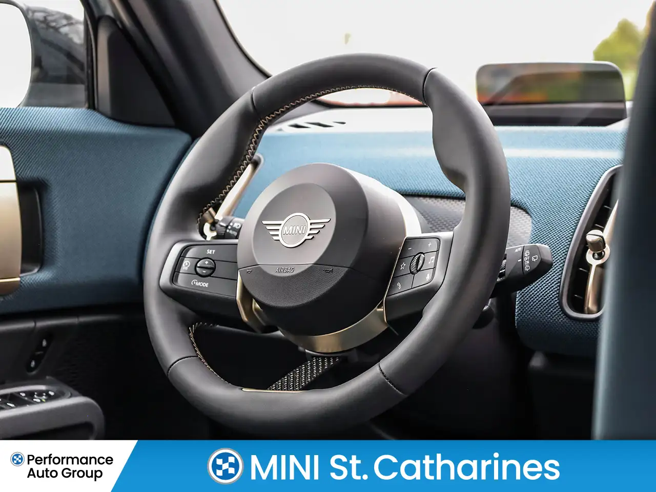 MINI Countryman снимка MINI Countryman