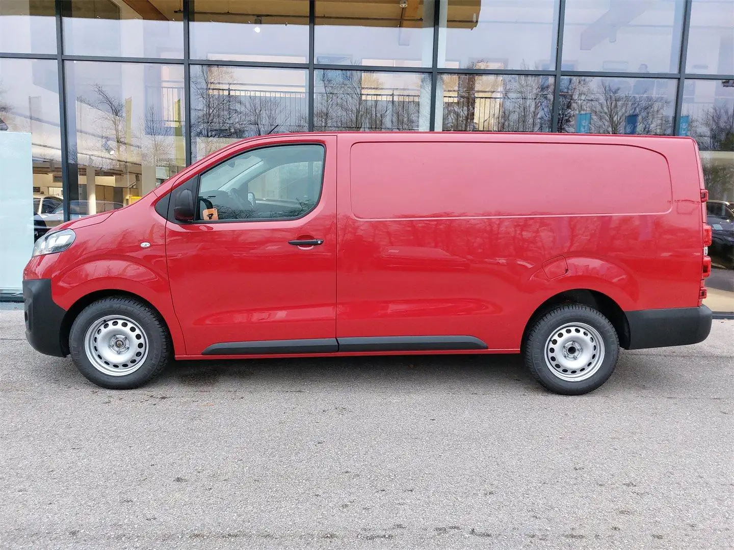 Opel Vivaro Cargo Edition L+  2.0 145PS Rot - 2