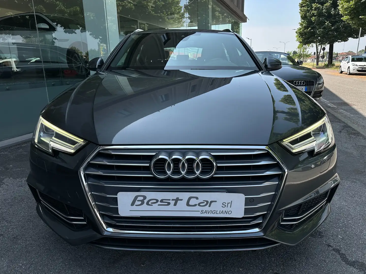 Audi A4 Avant 2.0 TDI S-LINE 150cv DAYTONA Grigio - 2