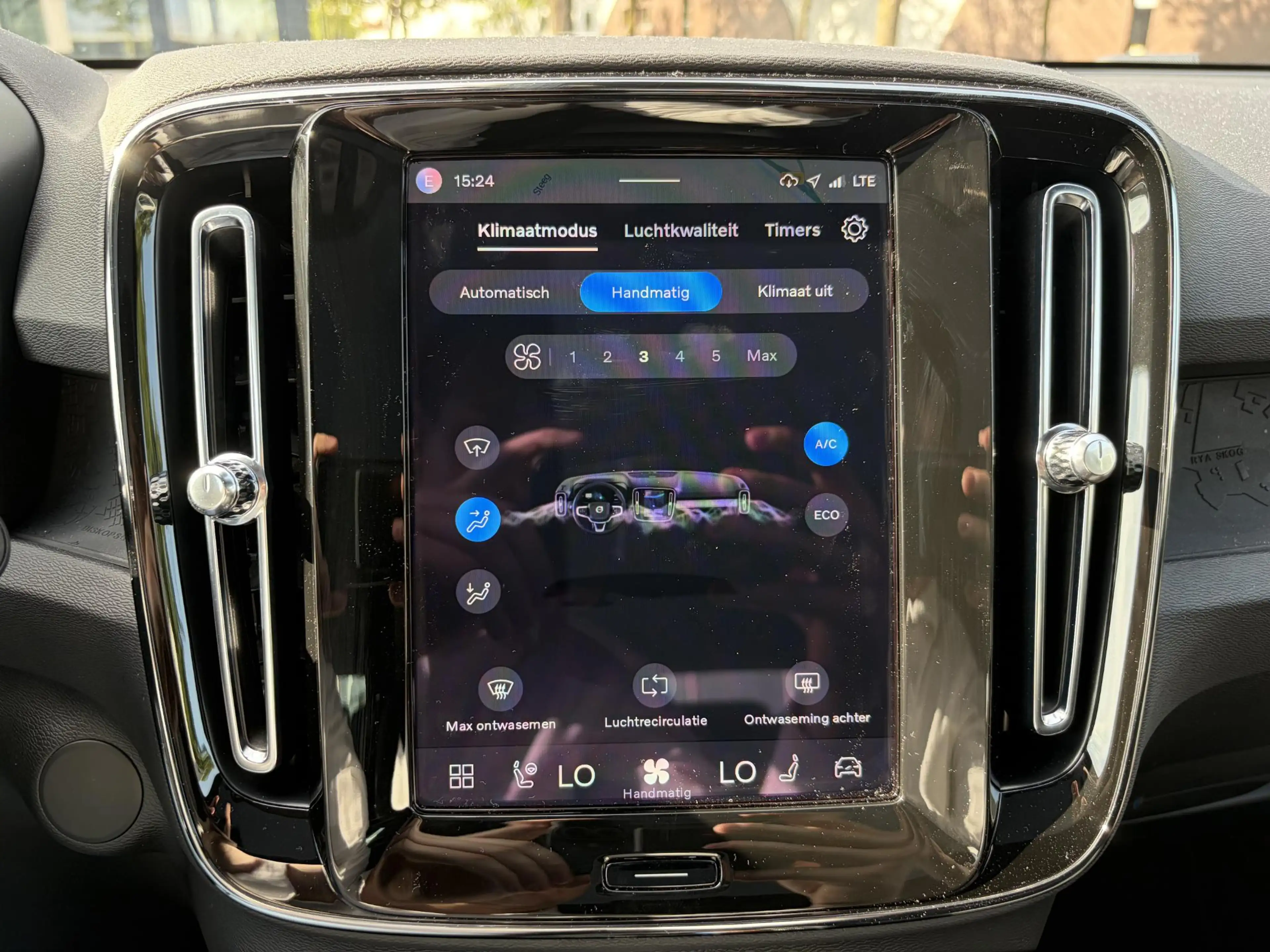 Volvo C40 Recharge Ultimate 69 kWh SOH 95% | MEM. SEAT | HAR — photo 23