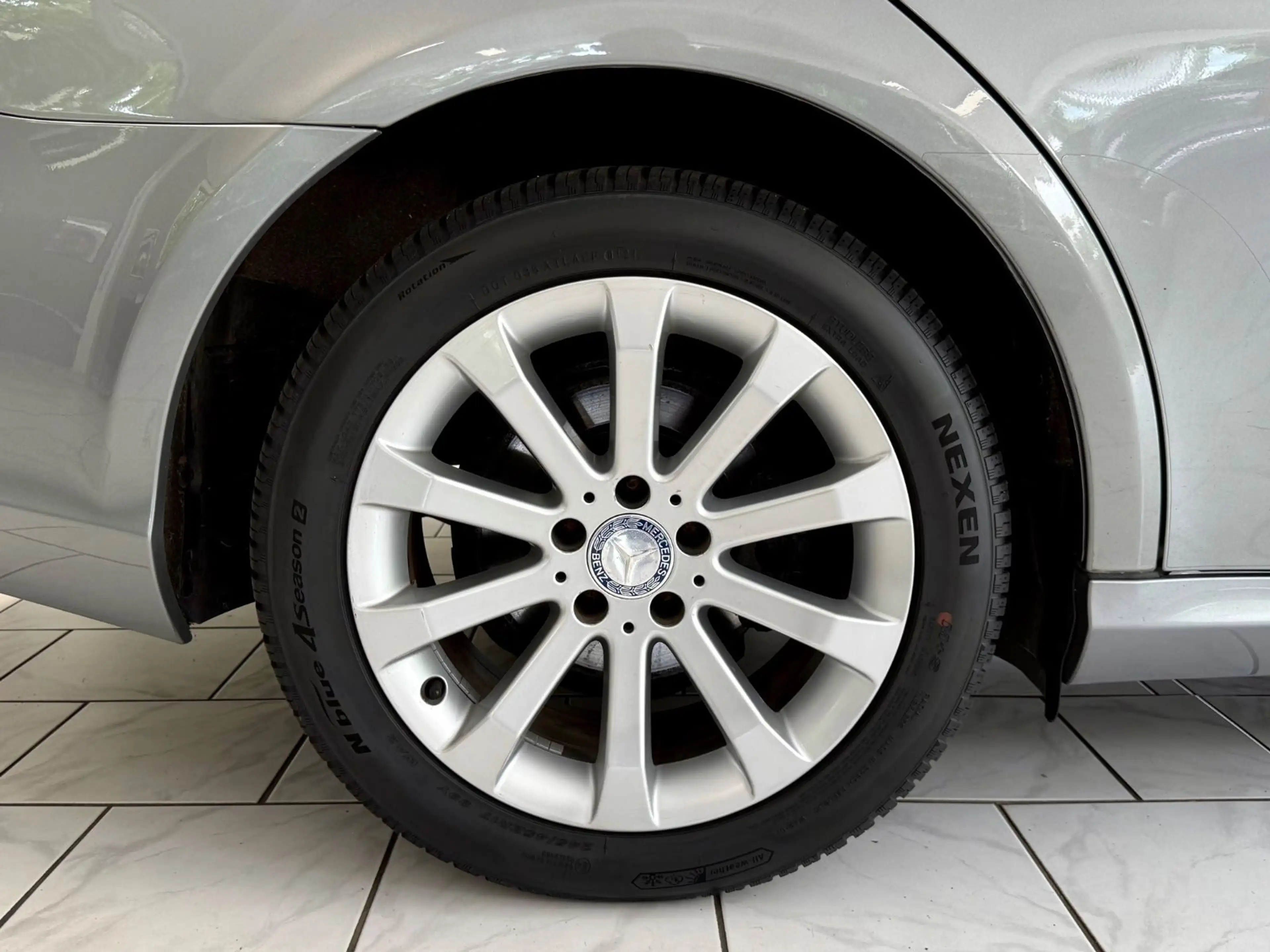 Mercedes-Benz CLS 350 MOPF / Perfekte History&Wartung — photo 7