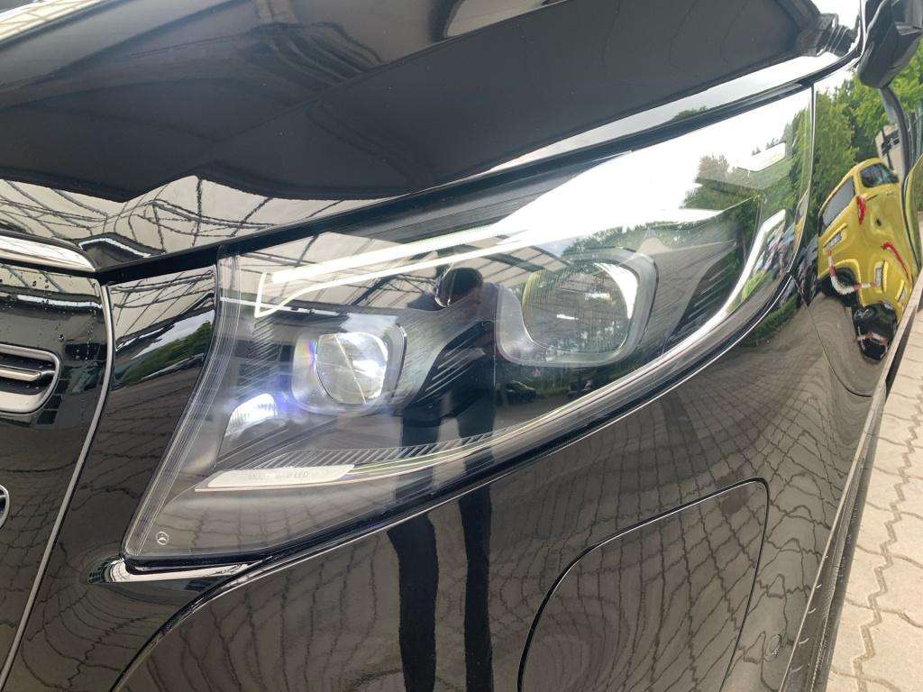 Mercedes-Benz EQV 300