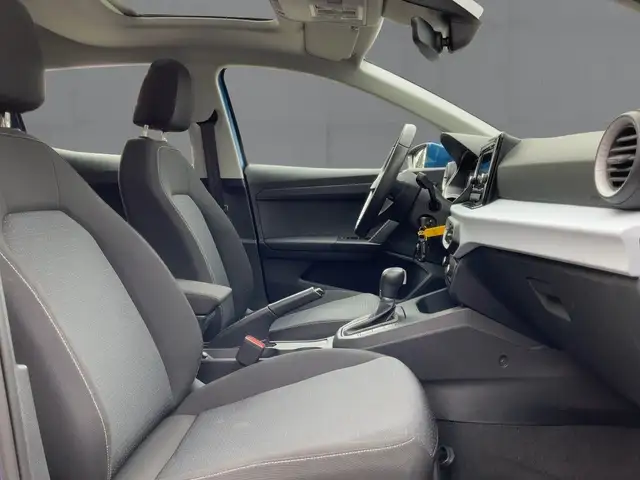 Seat Ibiza view 12