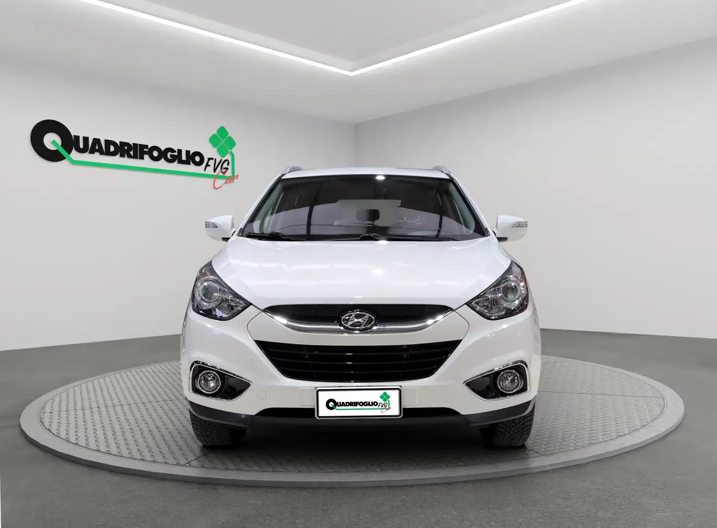 Hyundai iX35 ix35 2.0 crdi Comfort 4wd Bianco - 1